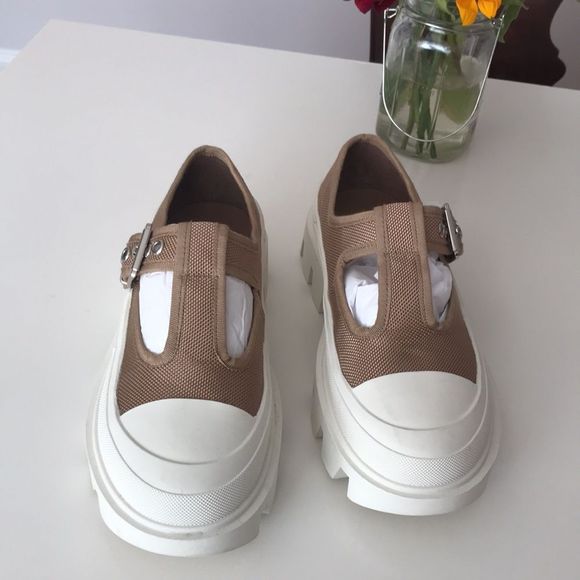 Free People Jeffrey Campbell Marley Mary Jane Platforms size 7.5 - Picture 4 of 13